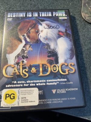 Cats and Dogs DVD