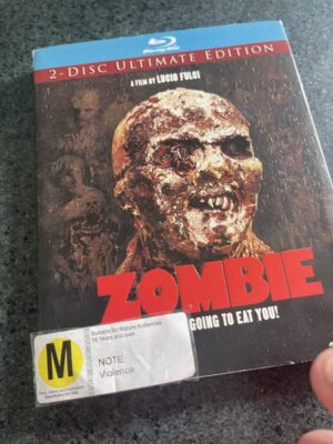 Zombie (2-Disc Ultimate Edition) [Blu-ray]